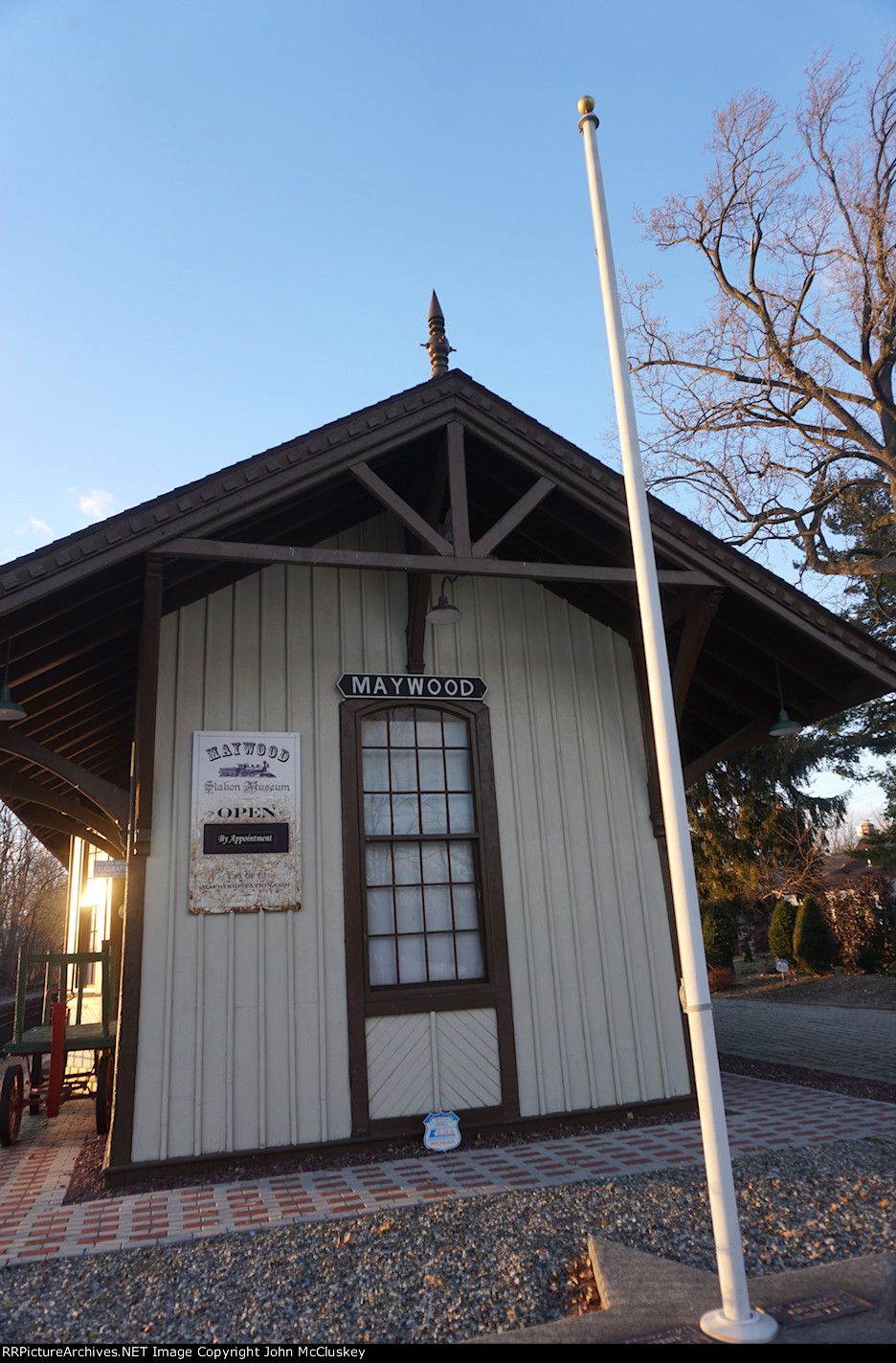 Maywood Station